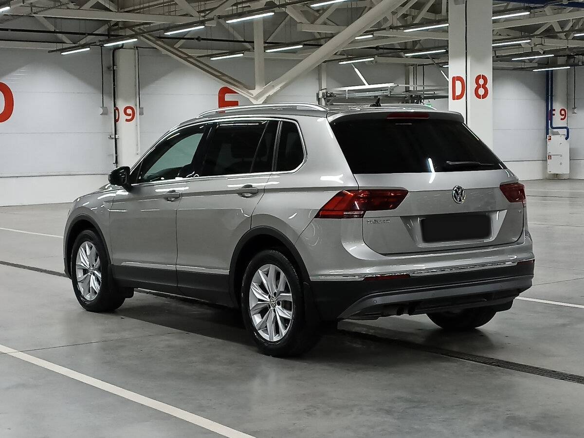 Volkswagen Tiguan с пробегом — 2017 год. Фото: #6