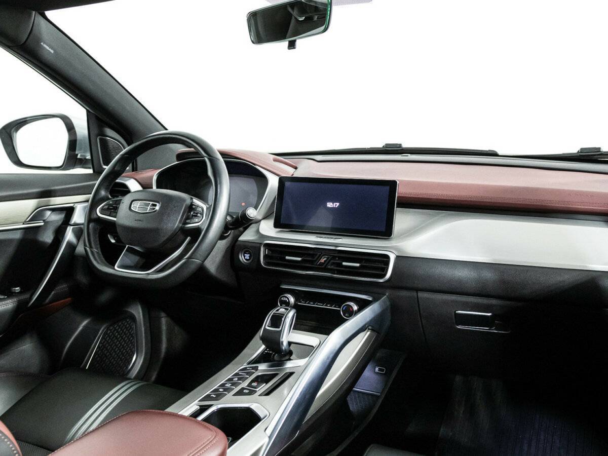 Geely Coolray с пробегом — 2021 год. Фото: #8