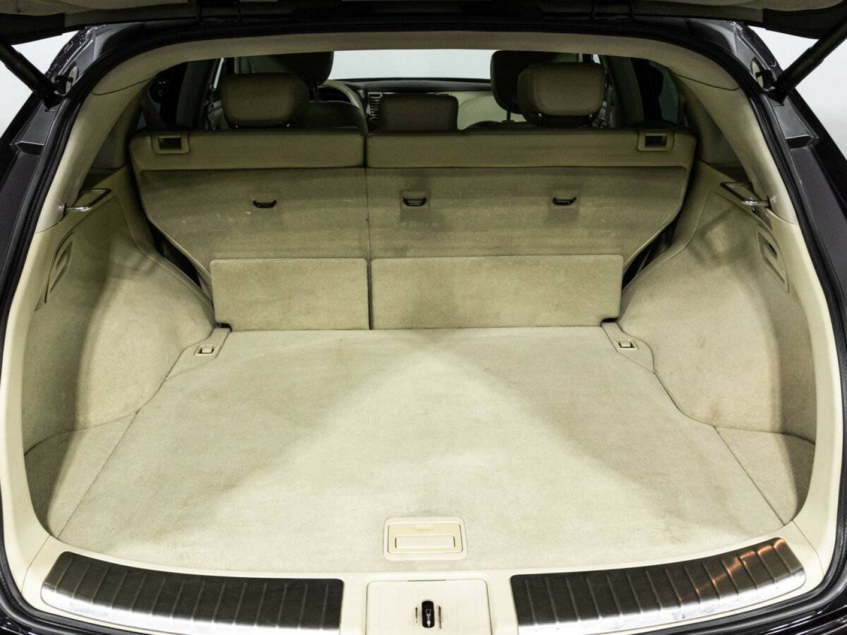 Infiniti FX с пробегом — 2012 год. Фото: #14