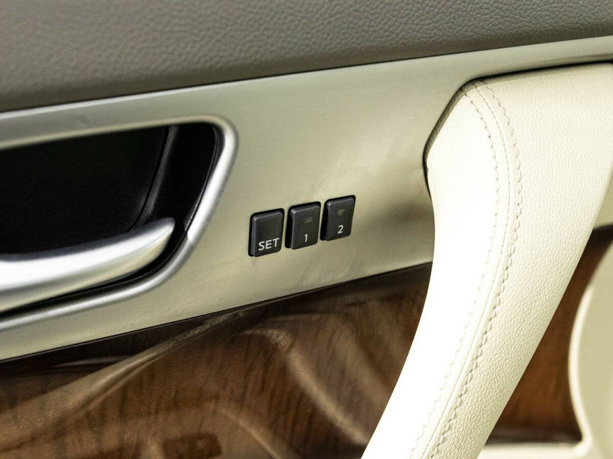 Infiniti FX с пробегом — 2012 год. Фото: #16