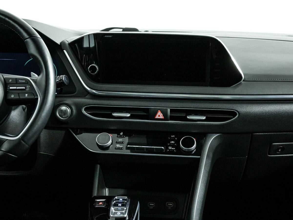 Hyundai Sonata с пробегом — 2020 год. Фото: #13