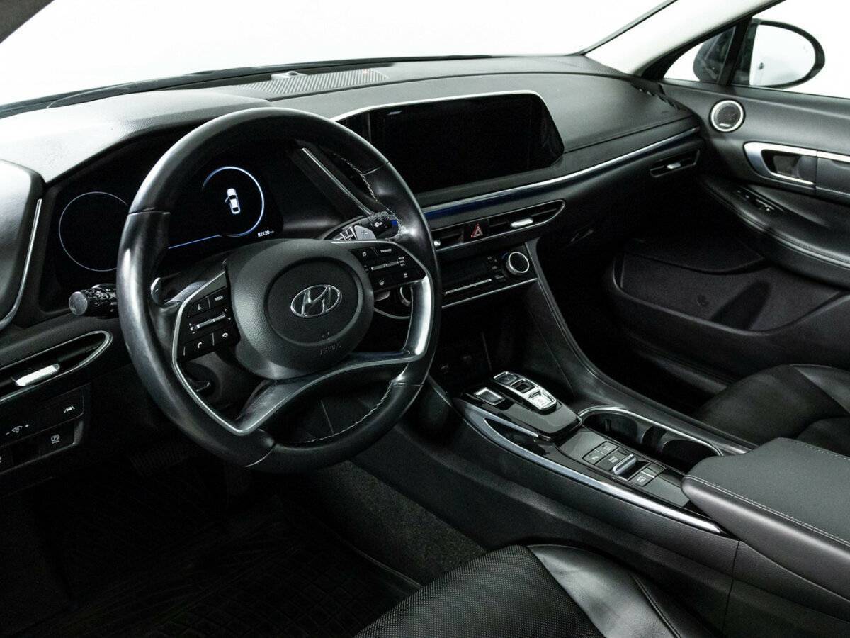 Hyundai Sonata с пробегом — 2020 год. Фото: #10