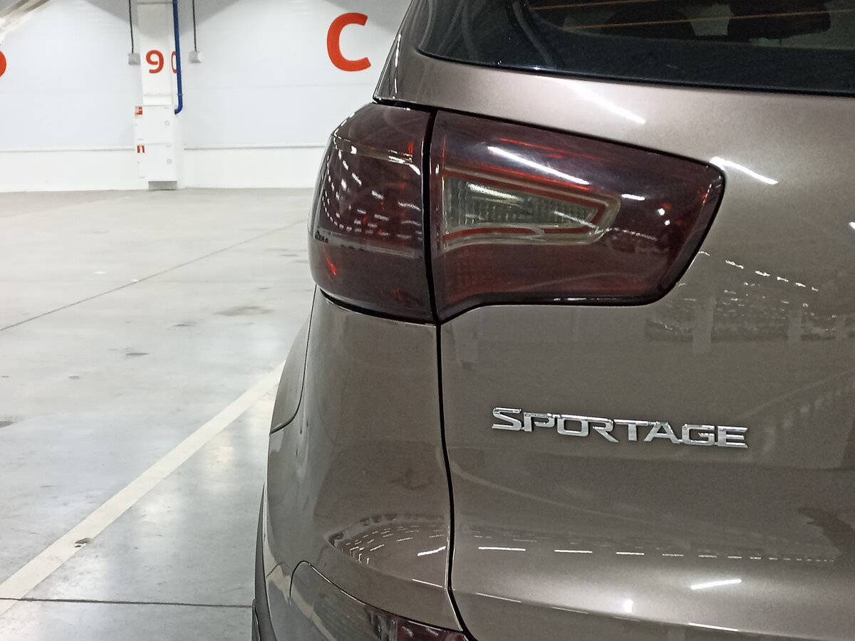 Kia Sportage с пробегом — 2013 год. Фото: #8