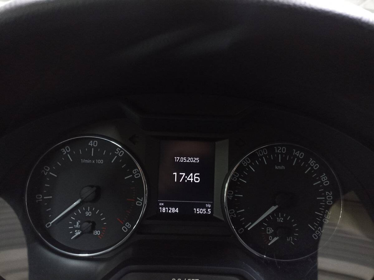 Skoda Octavia с пробегом — 2013 год. Фото: #12