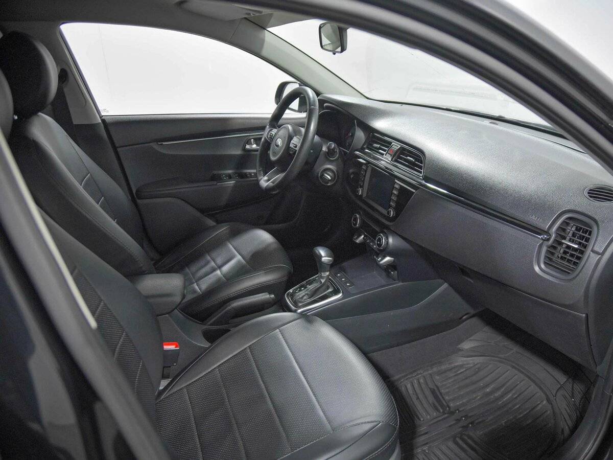 Kia Rio с пробегом — 2018 год. Фото: #16