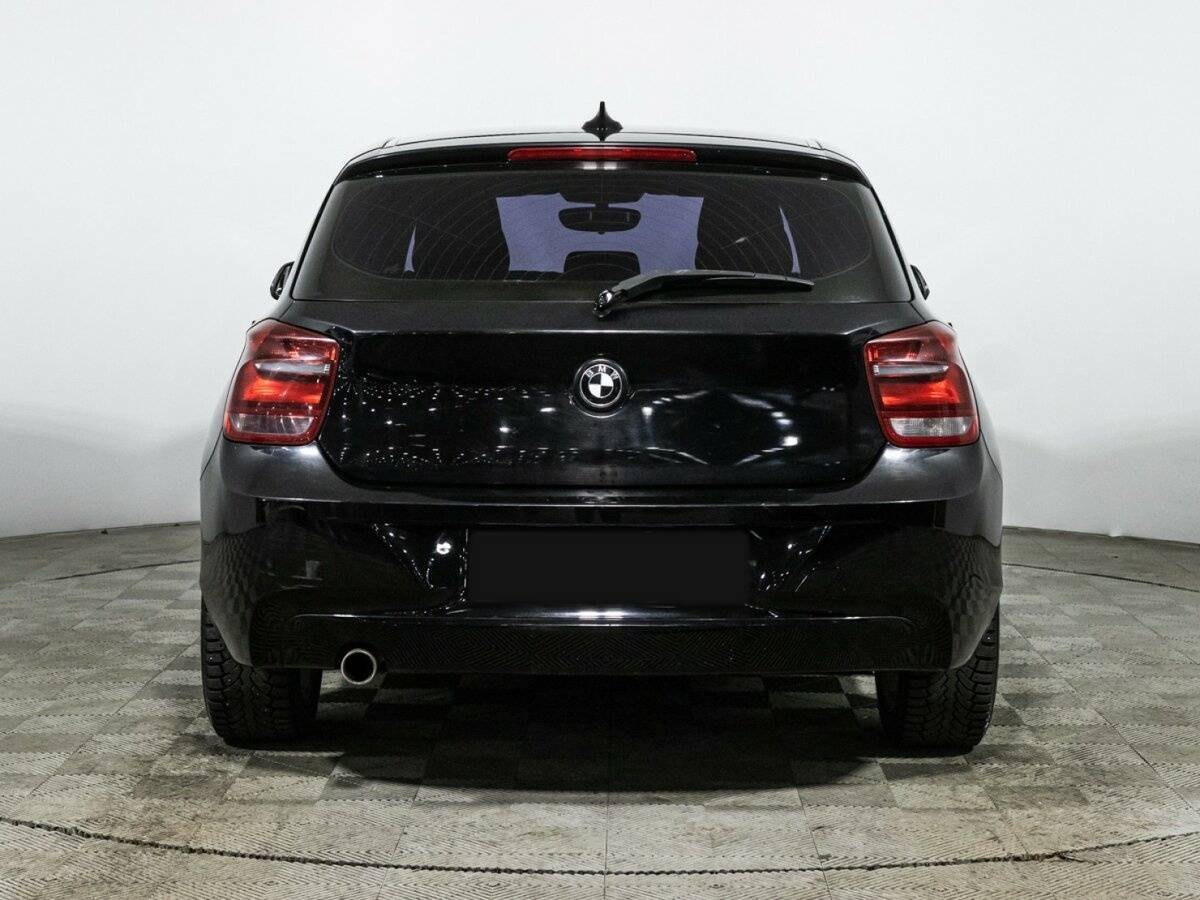 BMW 1 серии с пробегом — 2013 год. Фото: #5