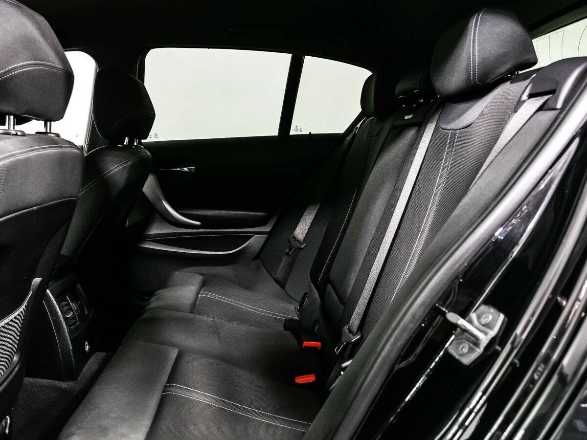 BMW 1 серии с пробегом — 2018 год. Фото: #12