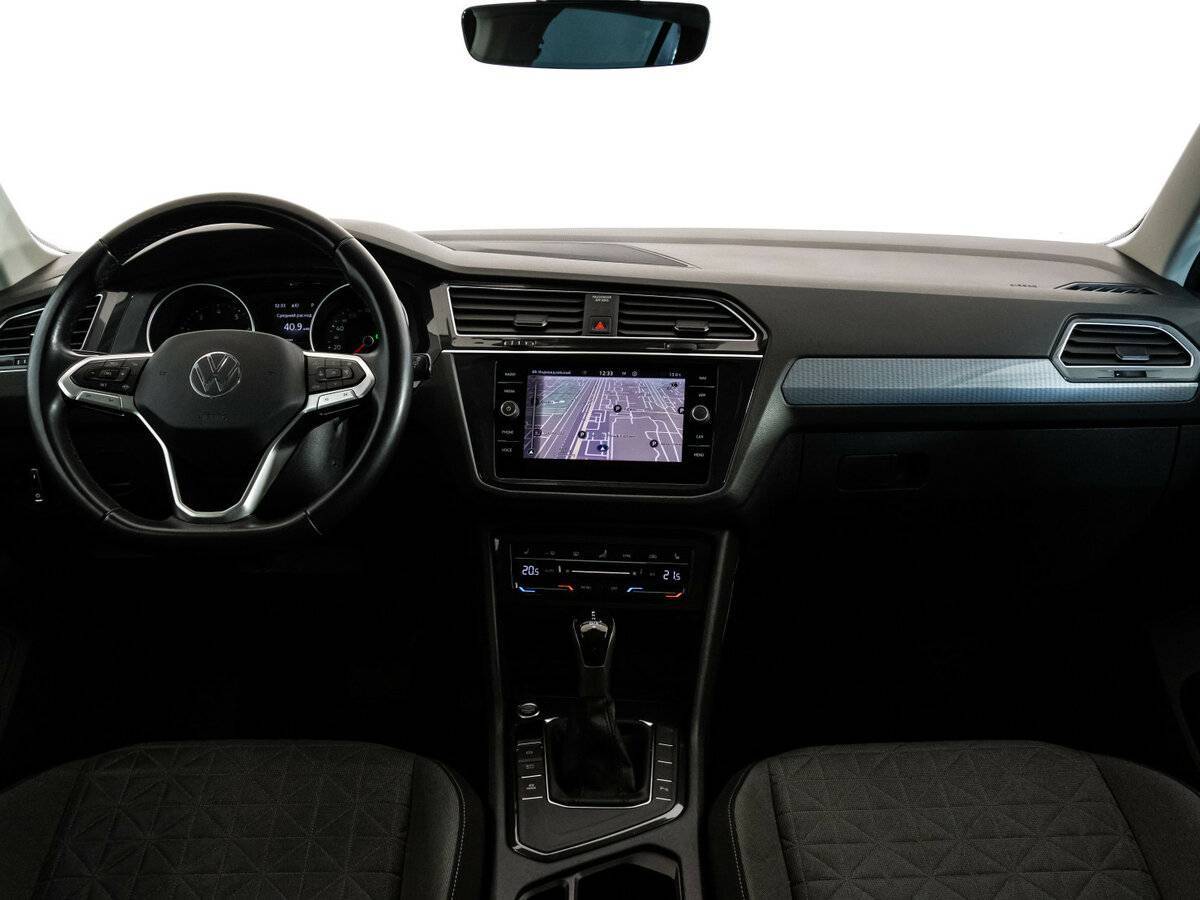 Volkswagen Tiguan с пробегом — 2021 год. Фото: #6