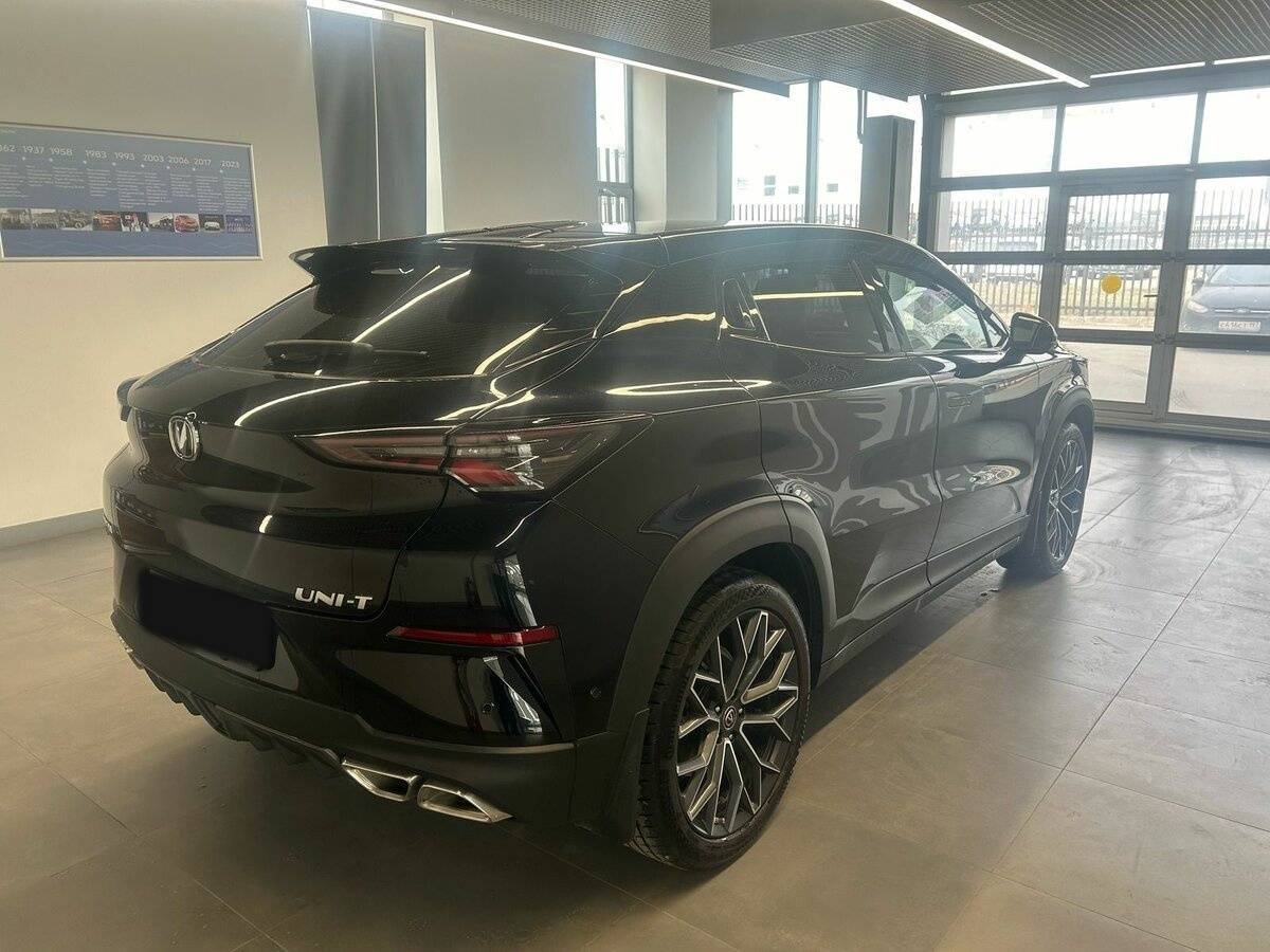 Changan UNI-T с пробегом — 2023 год. Фото: #3