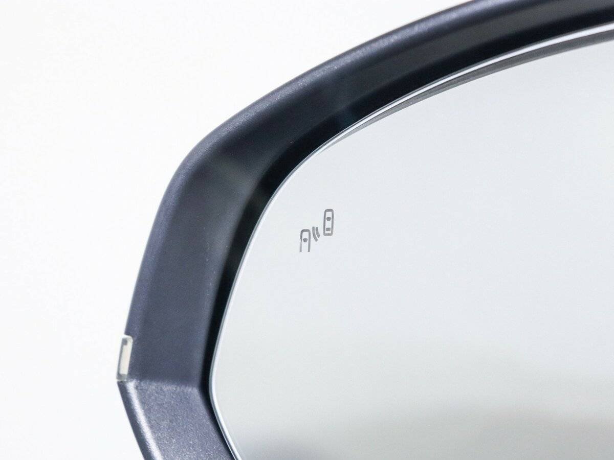 Москвич 3 с пробегом — 2023 год. Фото: #17