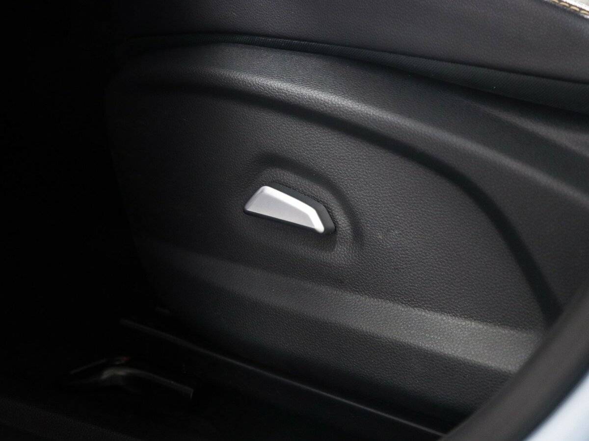 Москвич 3 с пробегом — 2023 год. Фото: #16