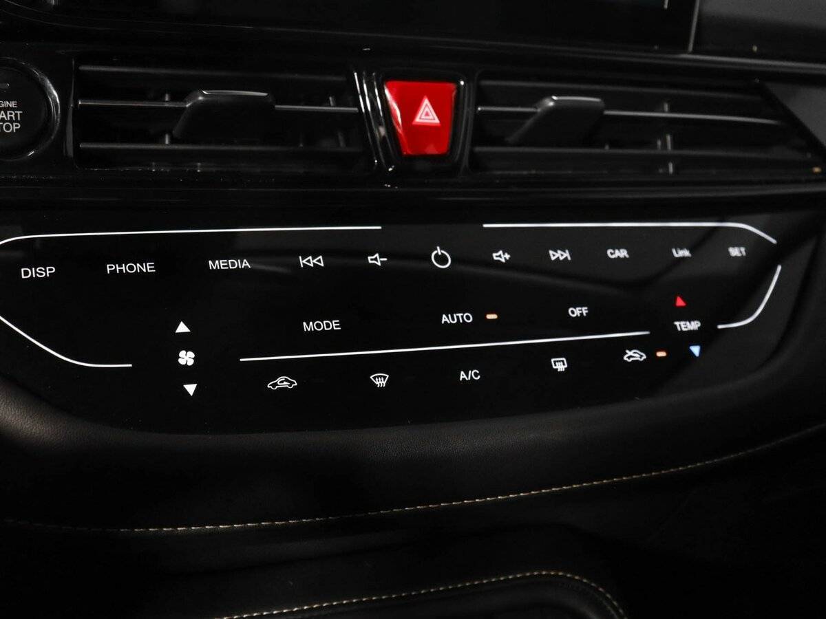 Москвич 3 с пробегом — 2023 год. Фото: #13