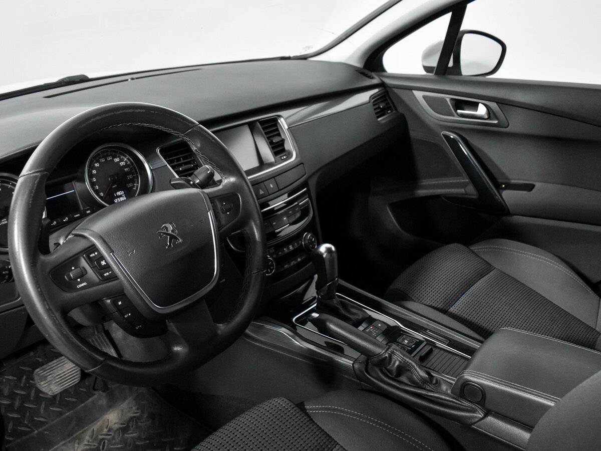 Peugeot 508 с пробегом — 2016 год. Фото: #6