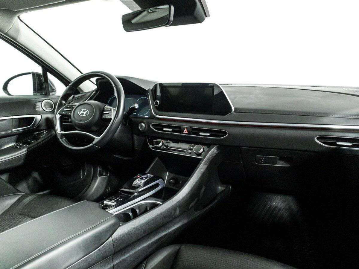 Hyundai Sonata с пробегом — 2019 год. Фото: #8