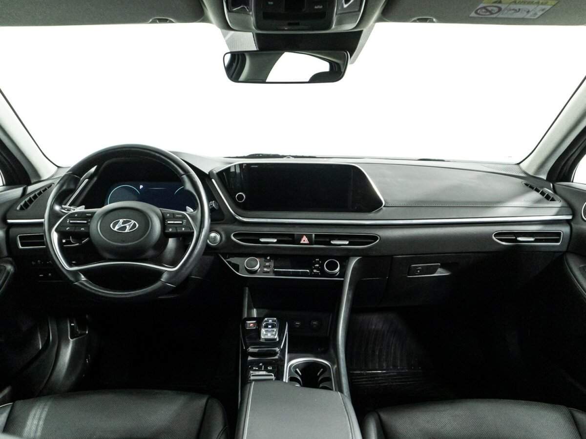 Hyundai Sonata с пробегом — 2019 год. Фото: #12