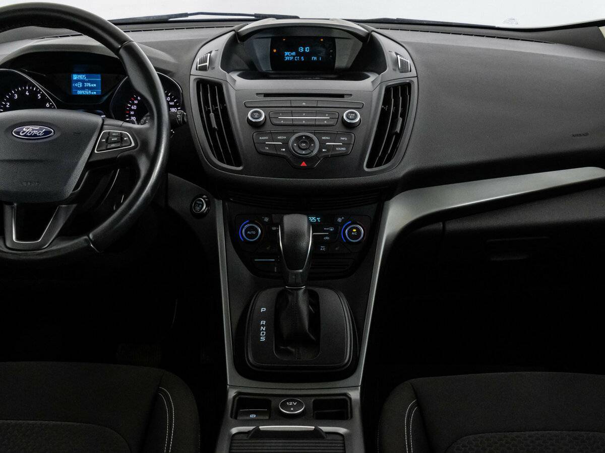 Ford Kuga с пробегом — 2017 год. Фото: #12