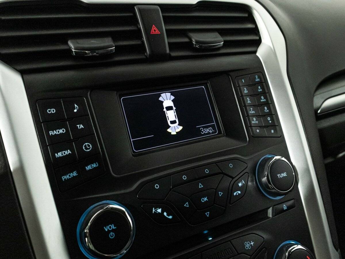 Ford Mondeo с пробегом — 2015 год. Фото: #15