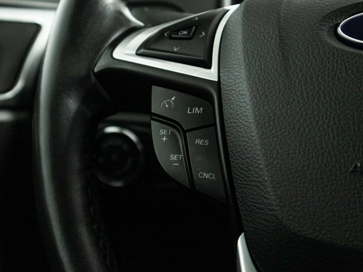 Ford Mondeo с пробегом — 2015 год. Фото: #17