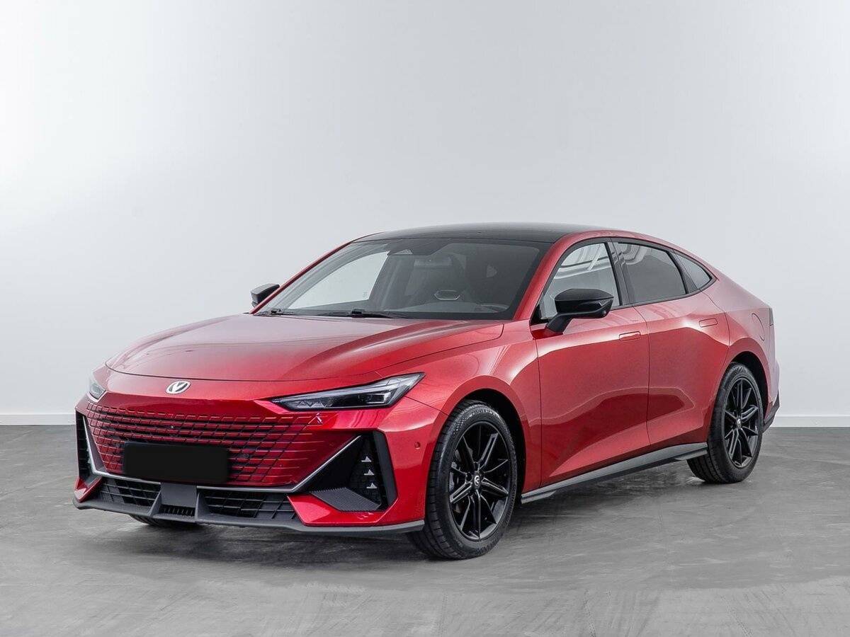 Changan UNI-V с пробегом — 2023 год. Фото: #4