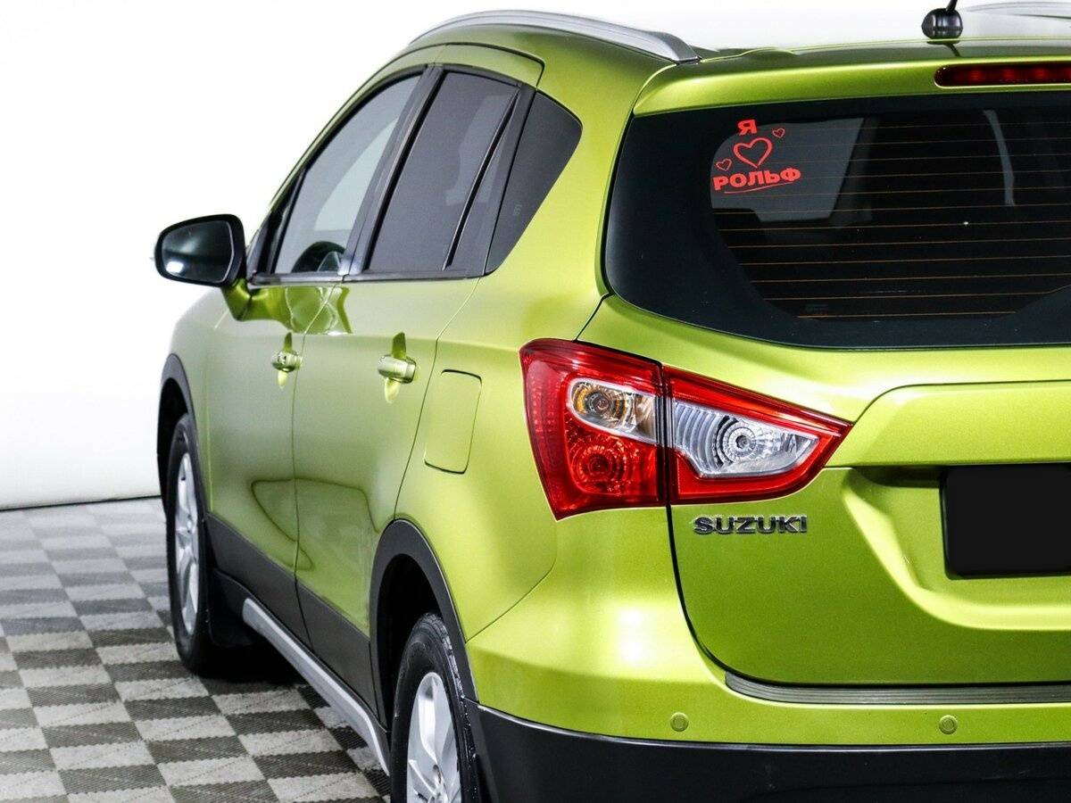 Suzuki SX4 с пробегом — 2014 год. Фото: #18