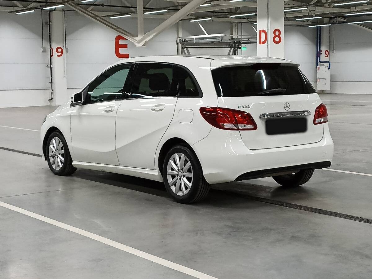 Mercedes-Benz B-Класс с пробегом — 2015 год. Фото: #6