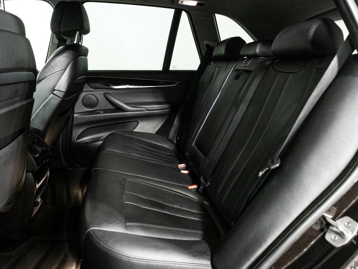 BMW X5 с пробегом — 2015 год. Фото: #9