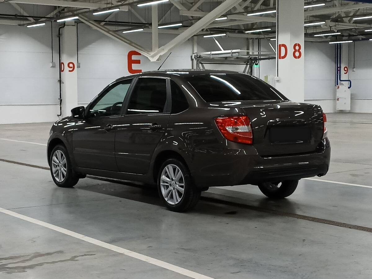 Lada (ВАЗ) Granta с пробегом — 2022 год. Фото: #6