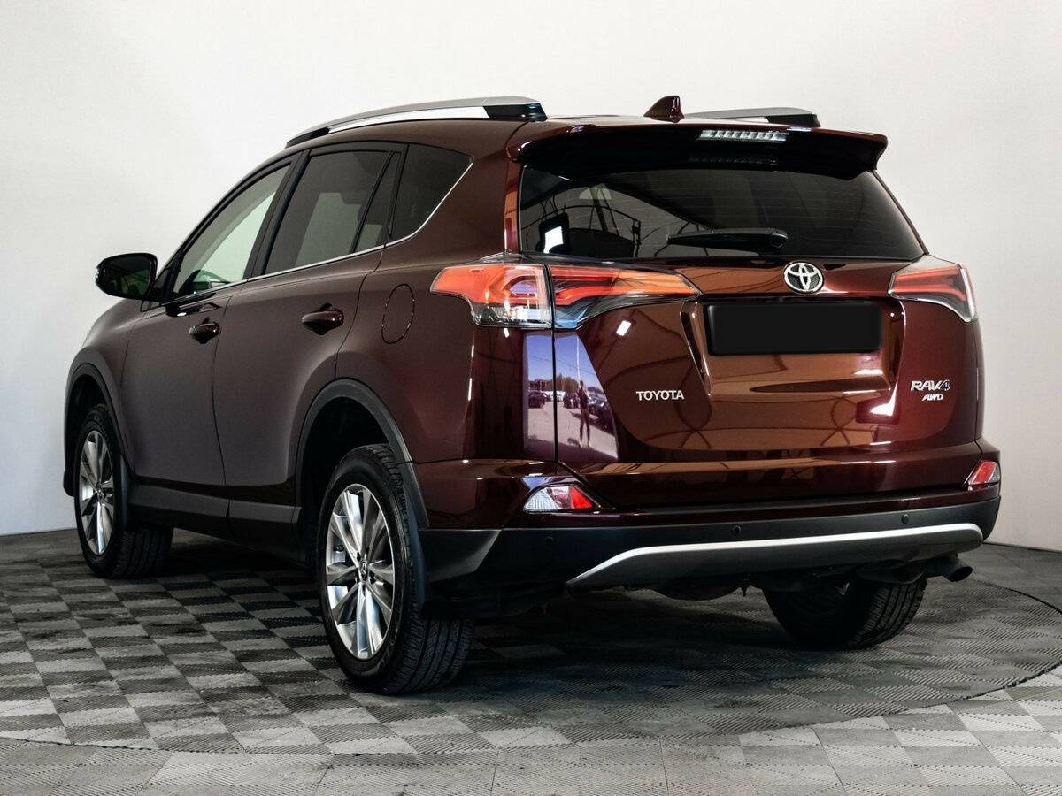 Toyota RAV4 с пробегом — 2019 год. Фото: #5