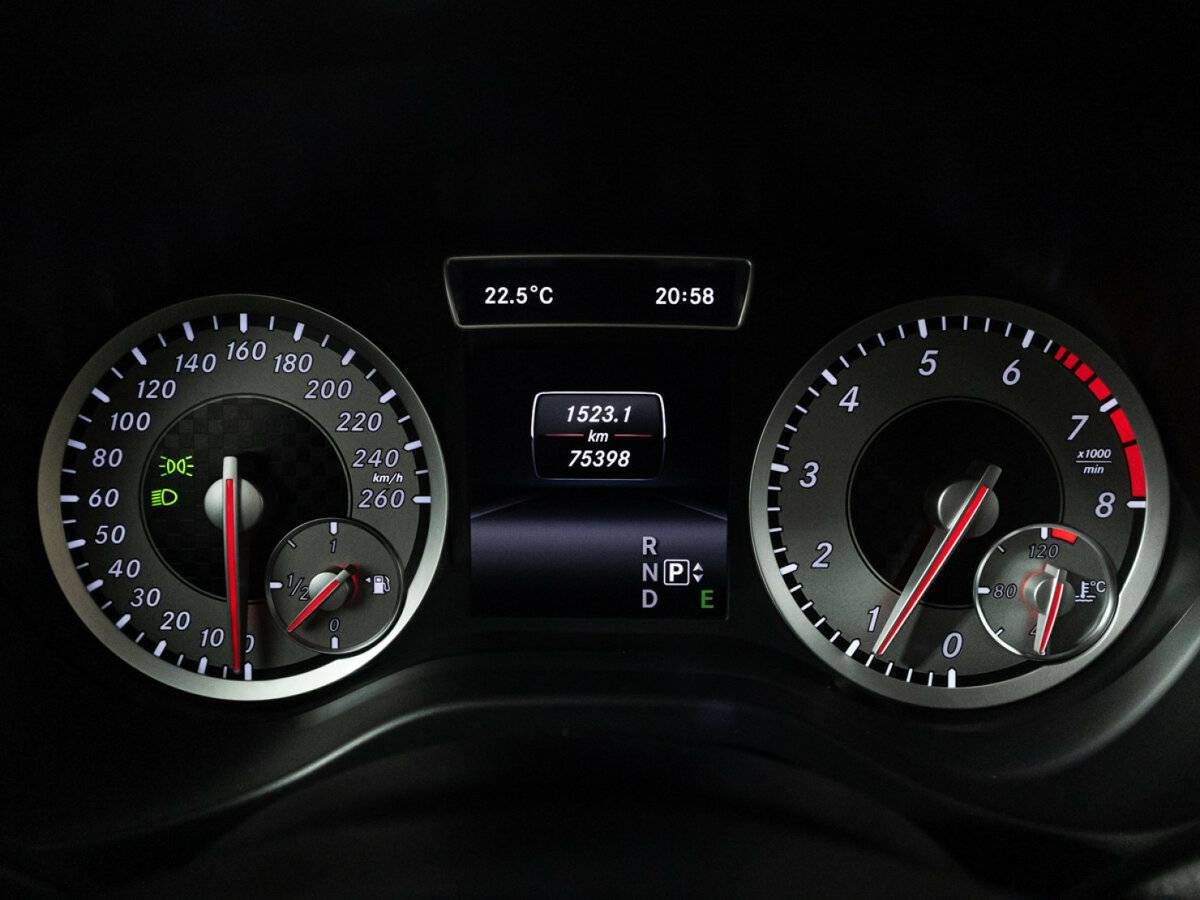 Mercedes-Benz A-Класс с пробегом — 2013 год. Фото: #11