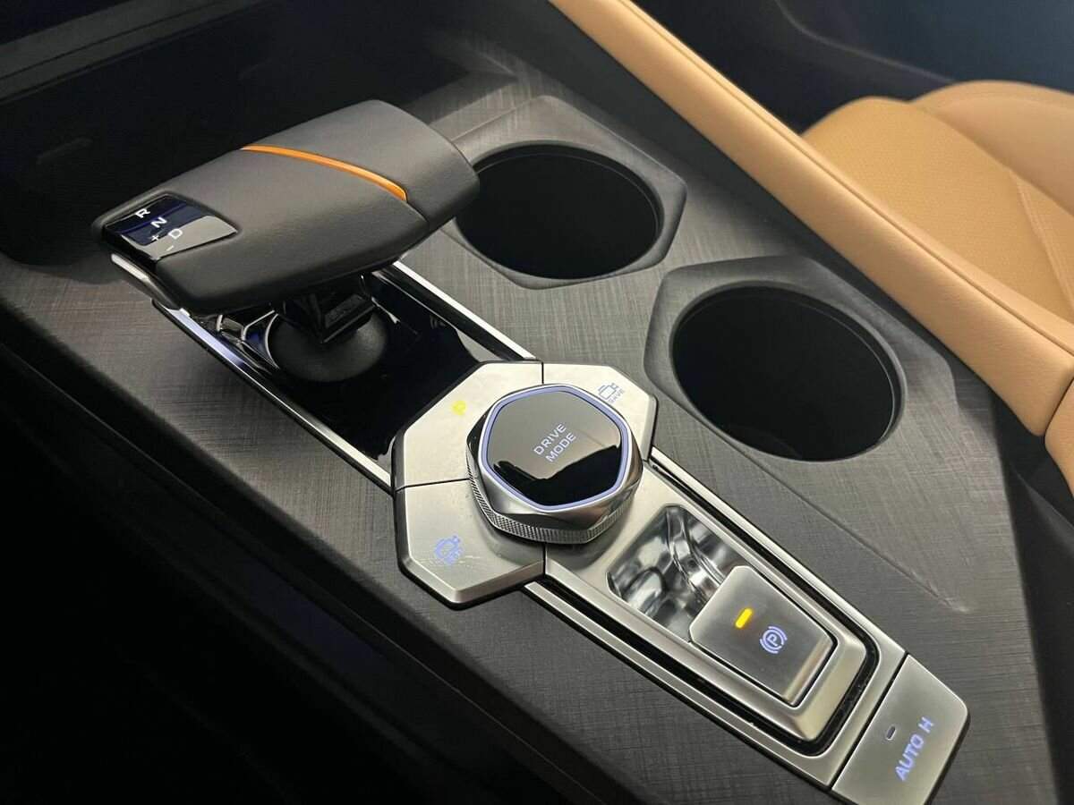 Changan UNI-V с пробегом — 2023 год. Фото: #20