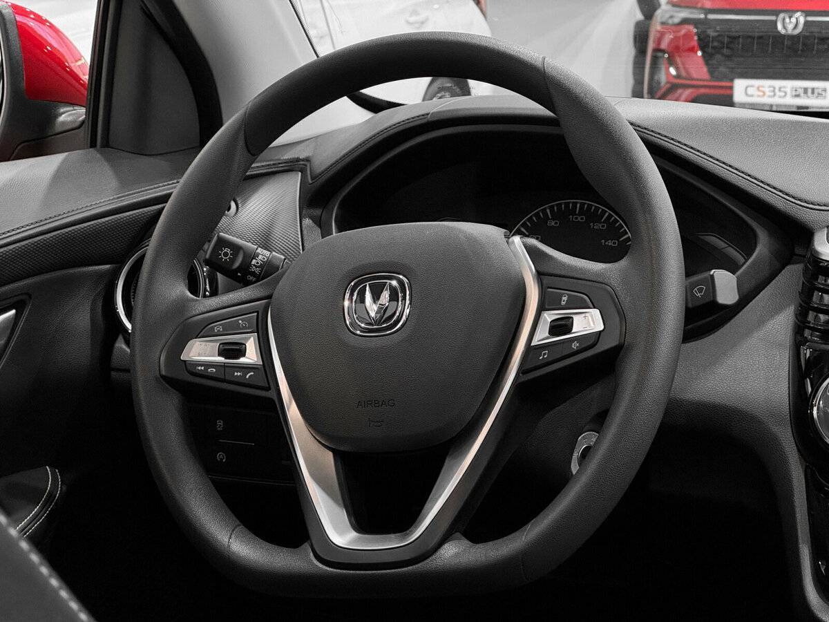 Changan Alsvin с пробегом — 2023 год. Фото: #6