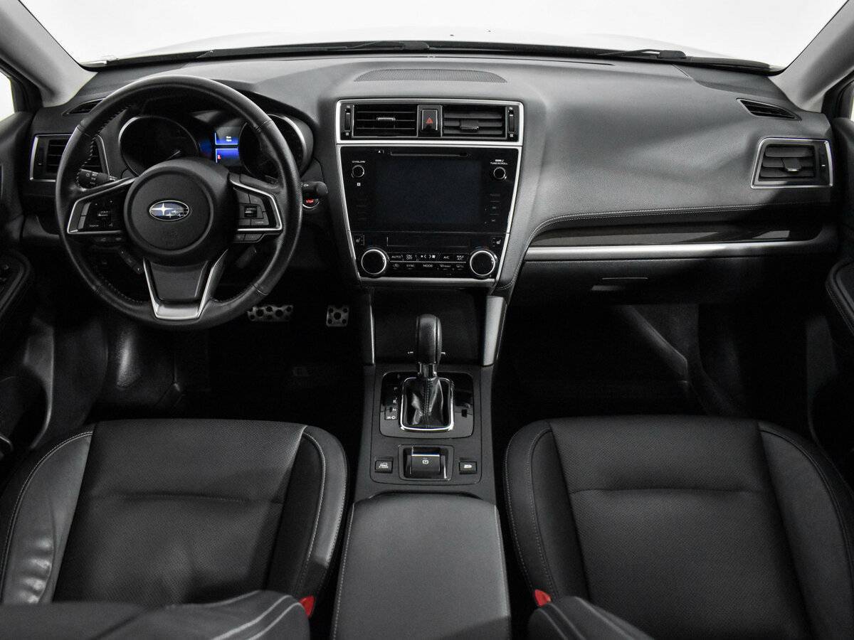 Subaru Outback с пробегом — 2018 год. Фото: #13