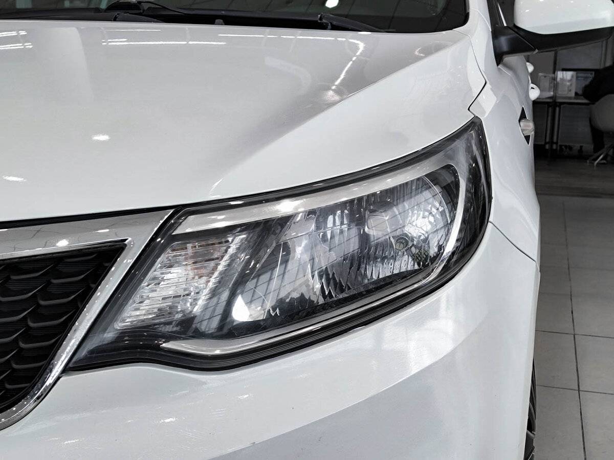 Kia Rio с пробегом — 2016 год. Фото: #16