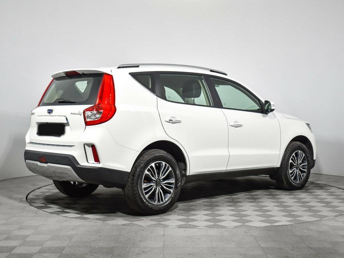 Geely Emgrand X7 с пробегом — 2018 год. Фото: #3