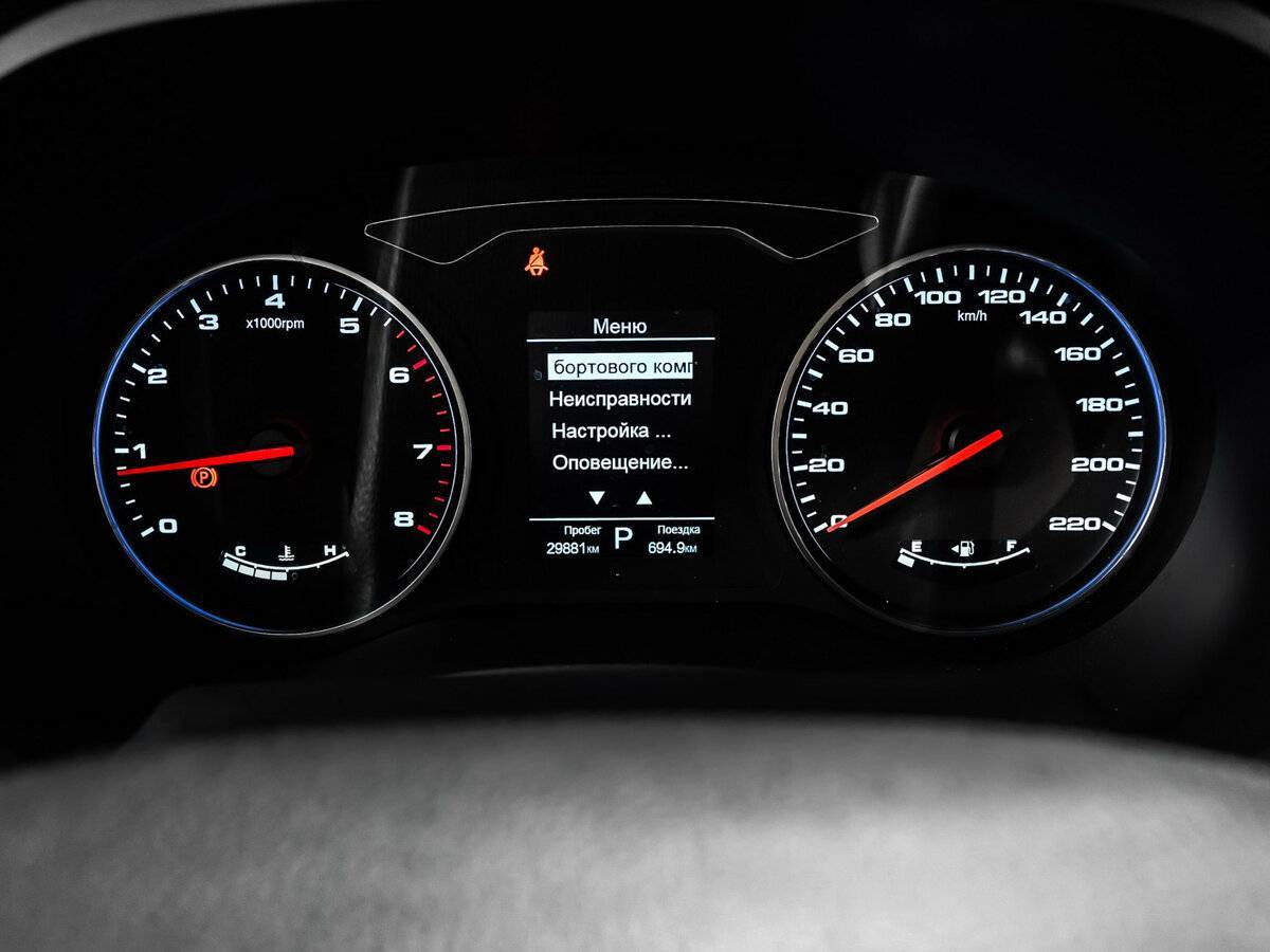 Москвич 3 с пробегом — 2023 год. Фото: #9