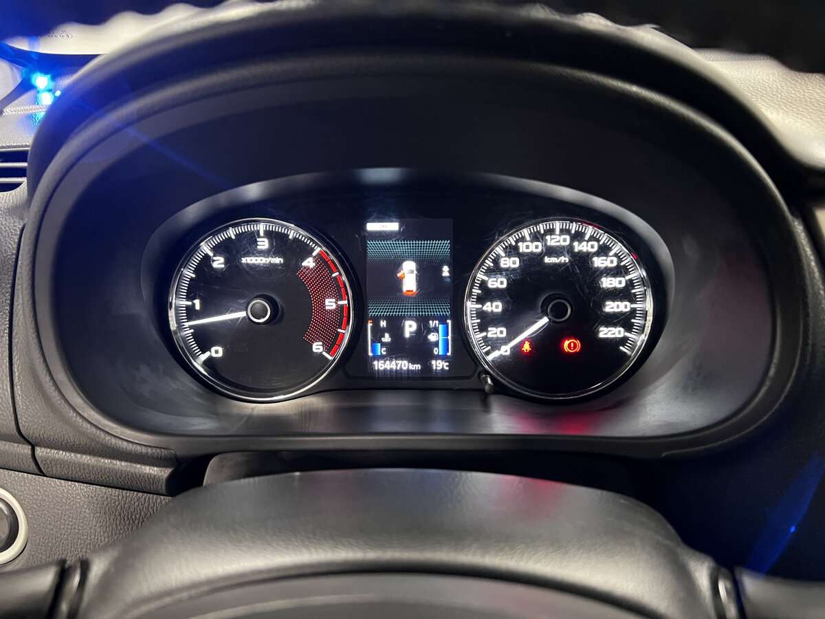 Mitsubishi Pajero Sport с пробегом — 2018 год. Фото: #11