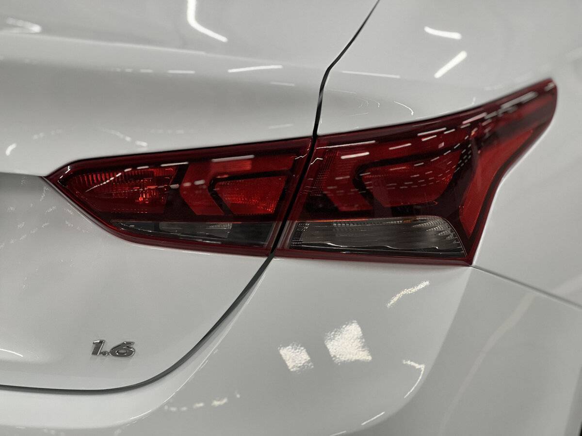 Hyundai Solaris с пробегом — 2019 год. Фото: #8