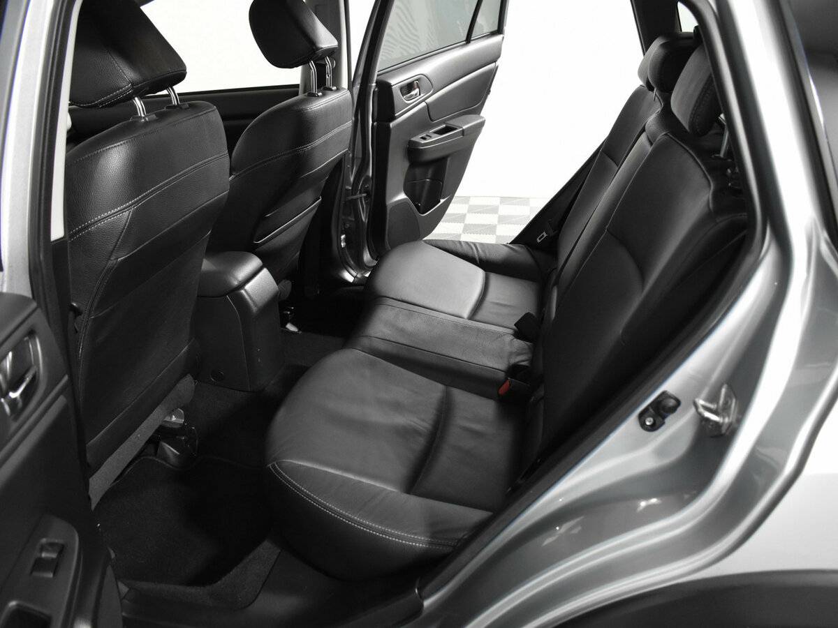 Subaru XV с пробегом — 2014 год. Фото: #10