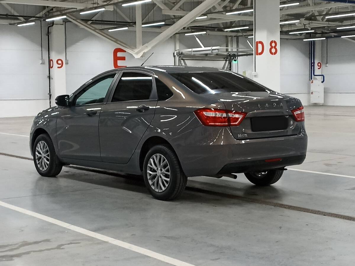 Lada (ВАЗ) Vesta с пробегом — 2021 год. Фото: #6