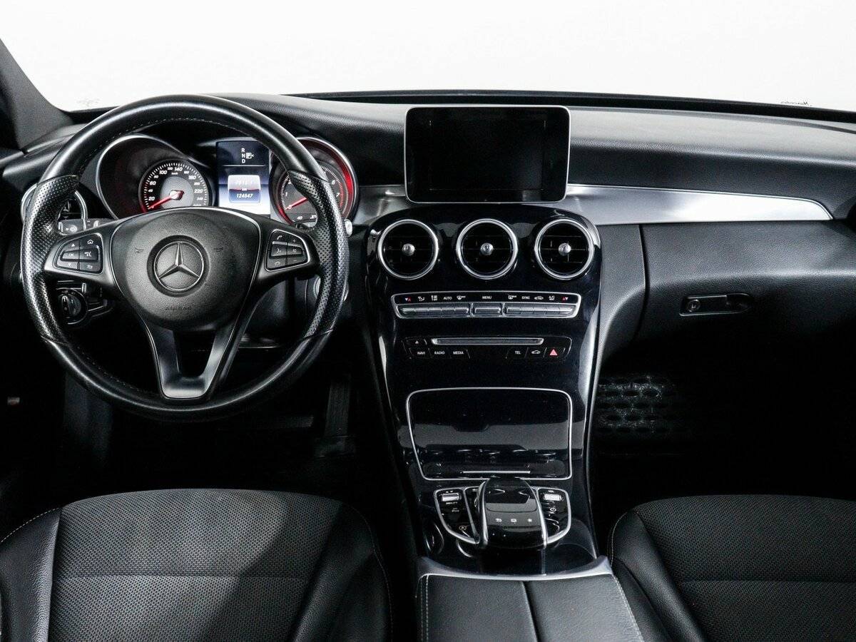 Mercedes-Benz C-Класс с пробегом — 2015 год. Фото: #11