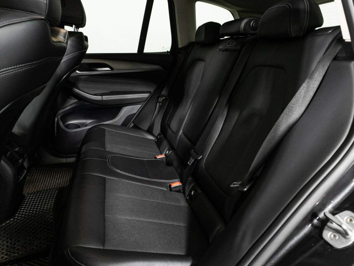 BMW X3 с пробегом — 2018 год. Фото: #9