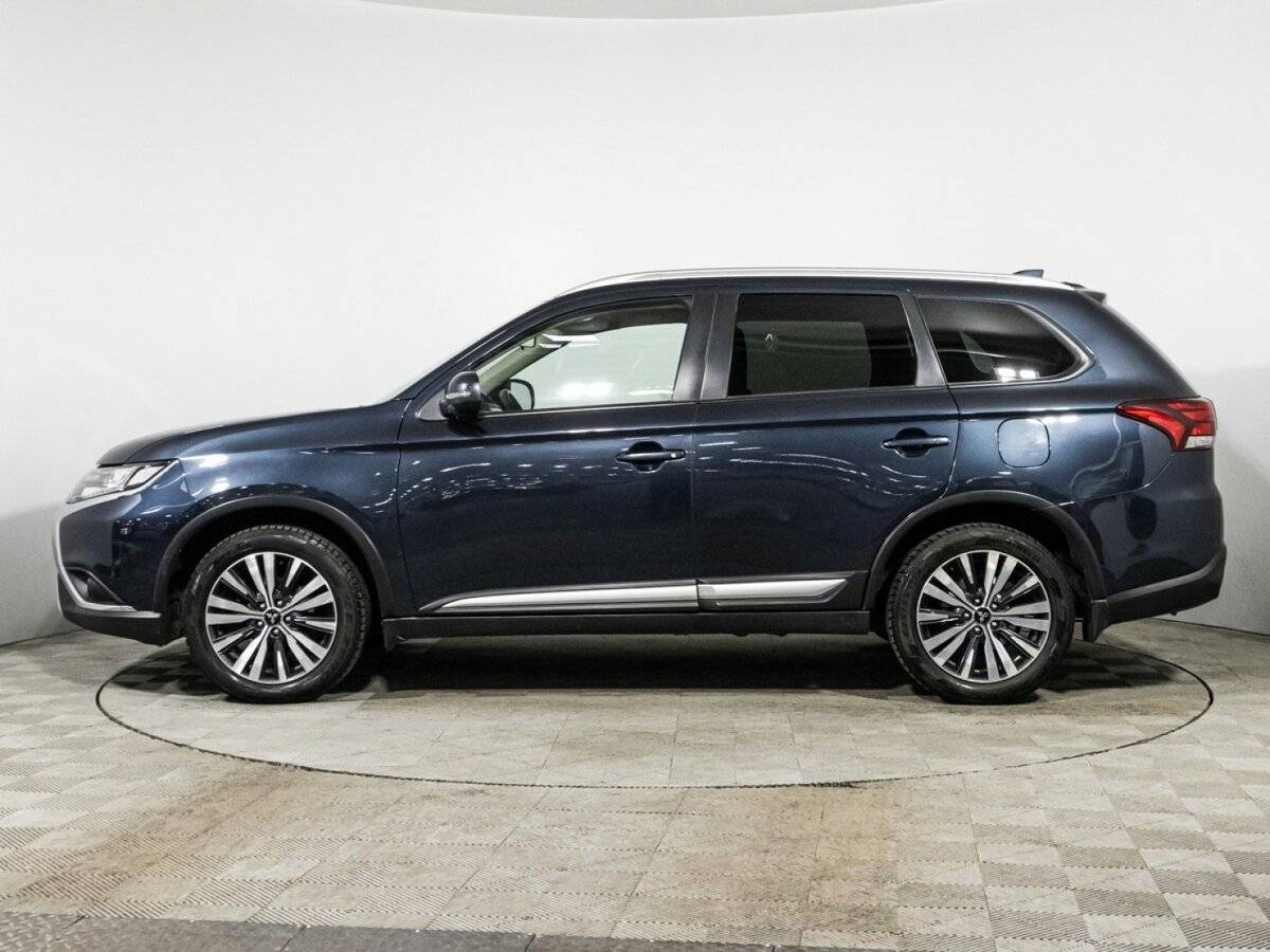 Mitsubishi Outlander с пробегом — 2018 год. Фото: #7