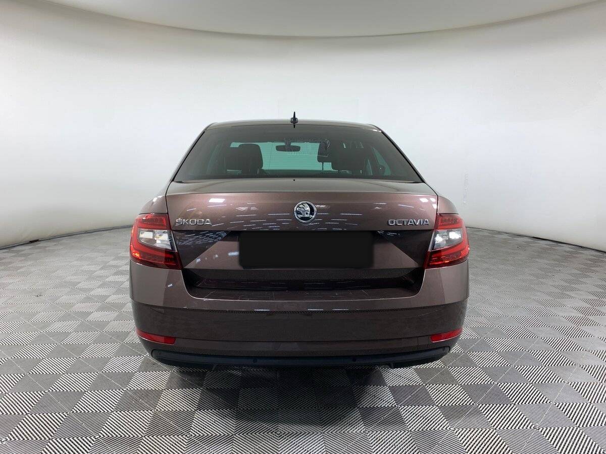 Skoda Octavia с пробегом — 2018 год. Фото: #5