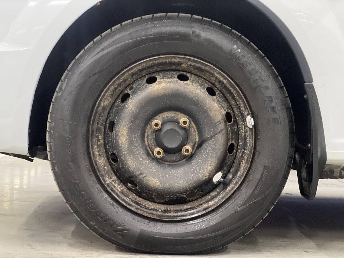 Lada (ВАЗ) Largus с пробегом — 2017 год. Фото: #17