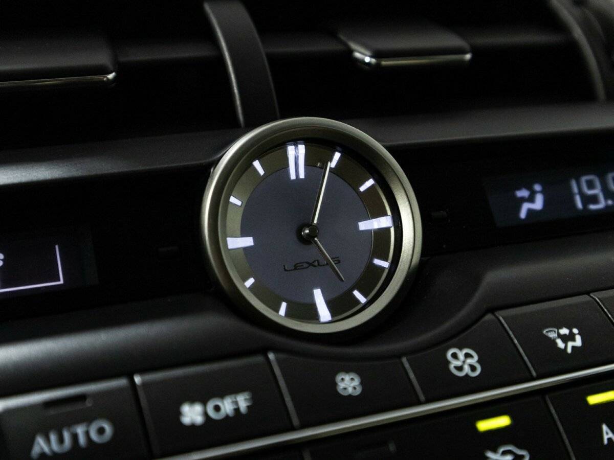 Lexus NX с пробегом — 2015 год. Фото: #17