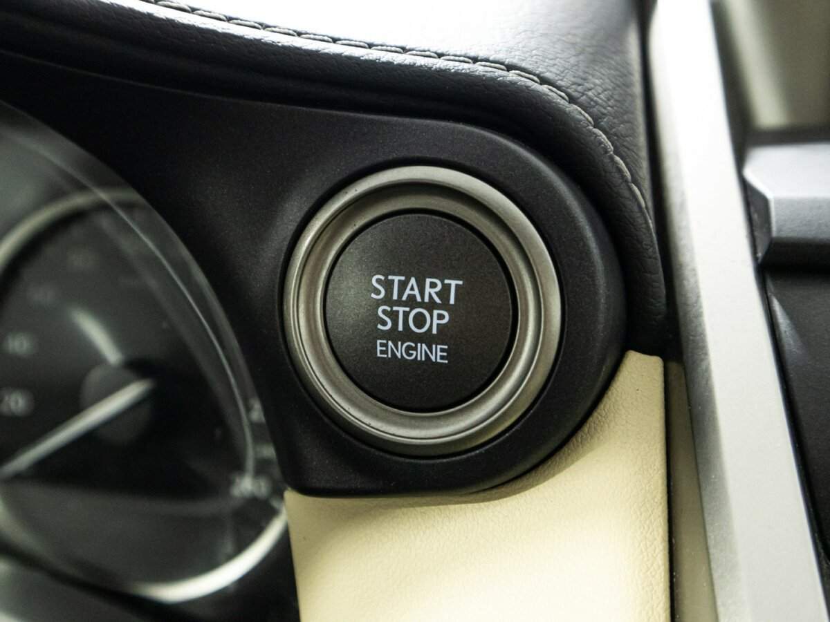 Lexus NX с пробегом — 2015 год. Фото: #19