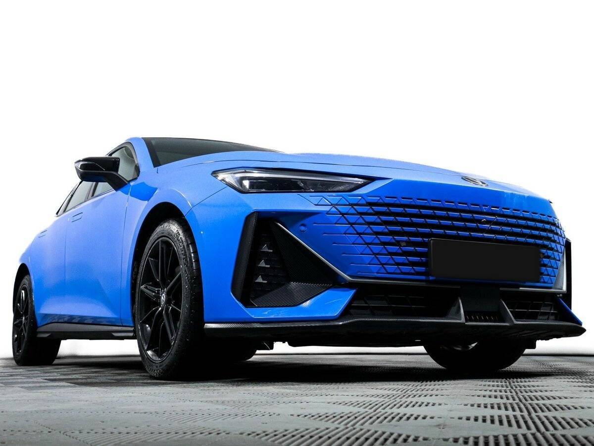 Changan UNI-V с пробегом — 2022 год. Фото: #15