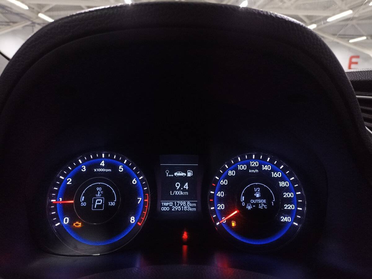 Hyundai i40 с пробегом — 2013 год. Фото: #12