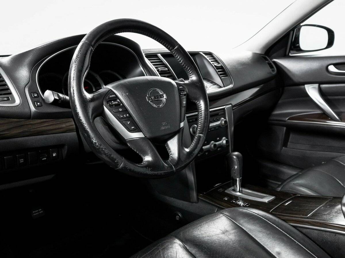 Nissan Teana с пробегом — 2012 год. Фото: #13