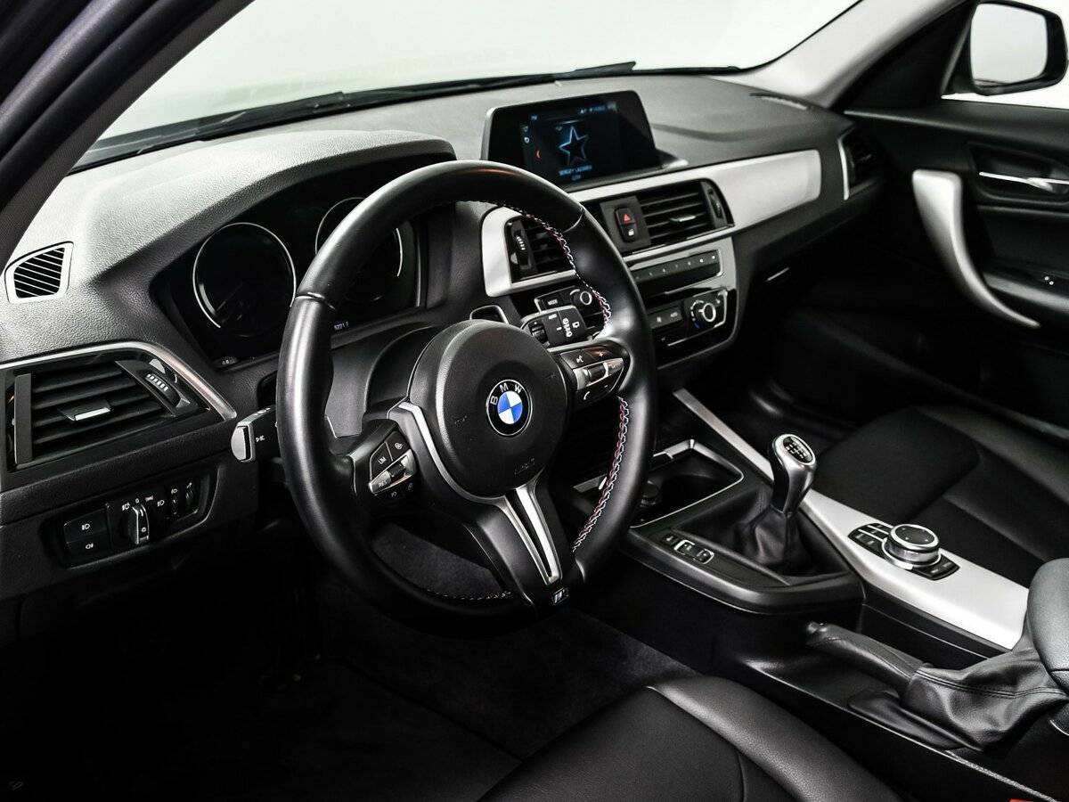 BMW 1 серии с пробегом — 2018 год. Фото: #12